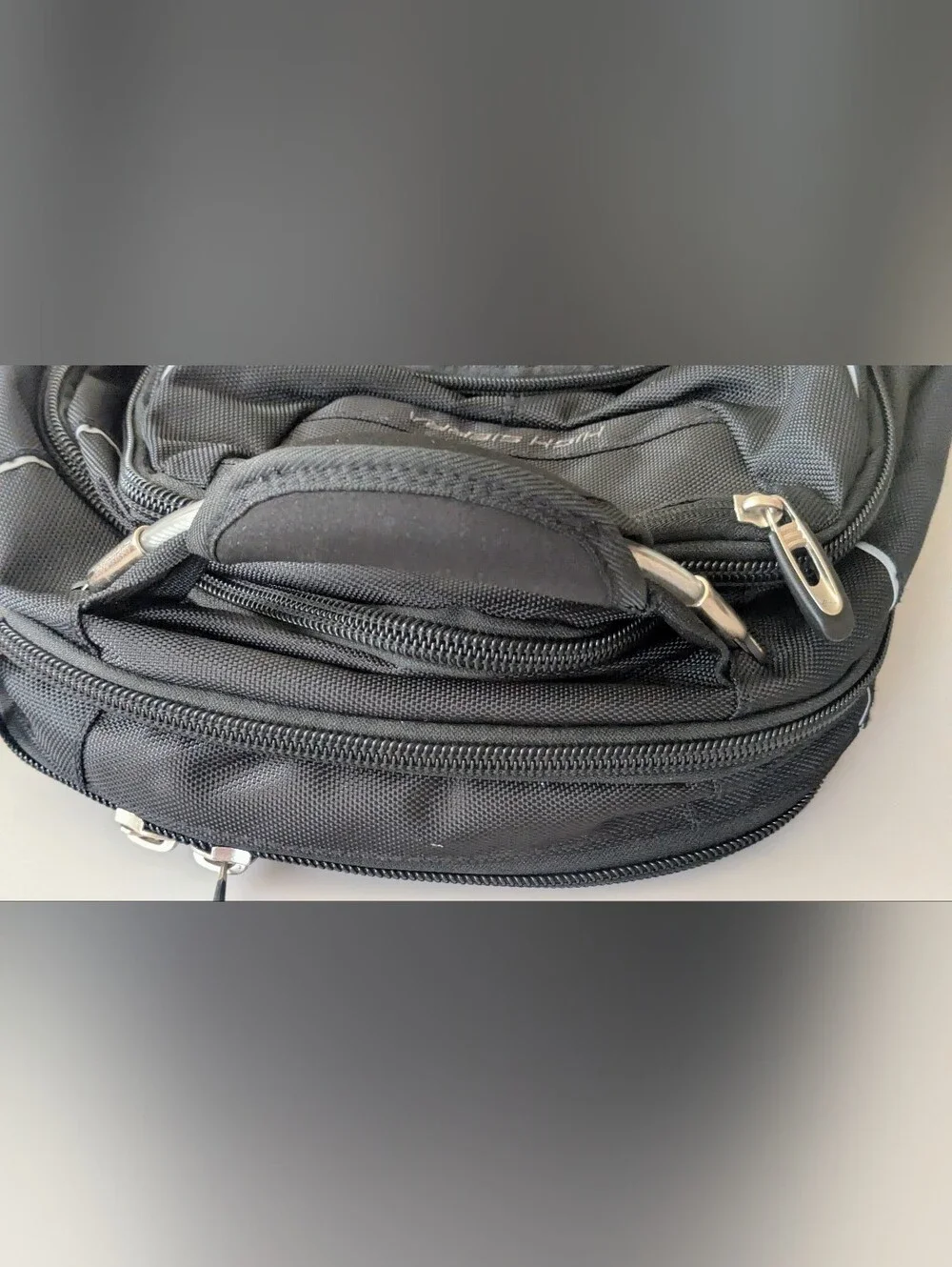 High Sierra Computer Travel Backpack W/Padded Shoulders, Multiple Pockets 22x14